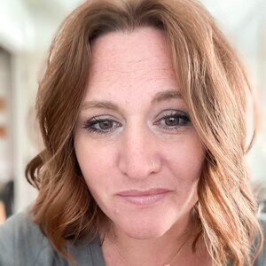 Meet your Posher, Devon